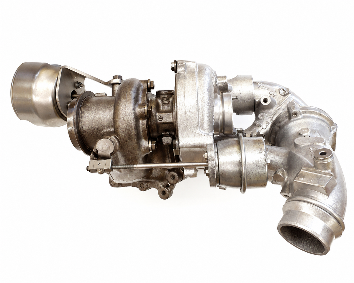 Gruppo biturbo BORGWARNER 10009700167 – vista 4. Immagine illustrativa ritoccata da fotografia; non documenta una lavorazione CMT.
