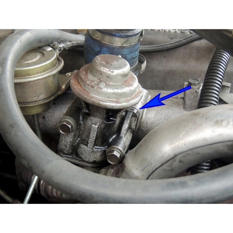 Piastra di chiusura della valvola EGR con guarnizioni per Mitsubishi Jeep Alfa Romeo Fiat 2.5 2.8 3.2 Diesel